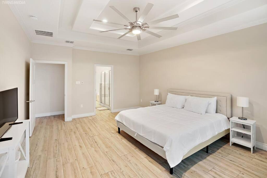 Luxurious Coastal Retreat Brand New 4Br Home With Fast Wifi, 15 Min To Beach! Corpus Christi Dış mekan fotoğraf