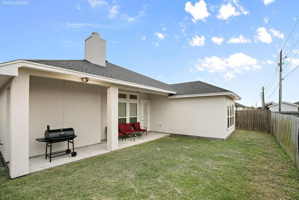 Luxurious Coastal Retreat Brand New 4Br Home With Fast Wifi, 15 Min To Beach! Corpus Christi Dış mekan fotoğraf